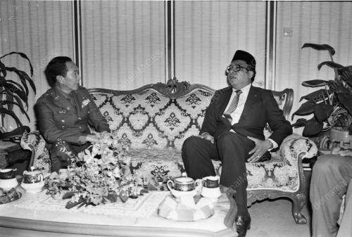 KEMENTERIAN PERTAHANAN