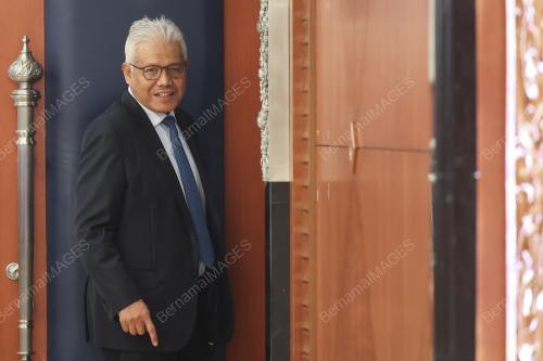 DATUK SERI HAMZAH ZAINUDIN