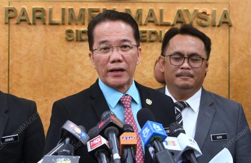 KL15_02122019_PARLIMEN_BN201910012842