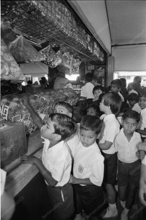 SEKOLAH