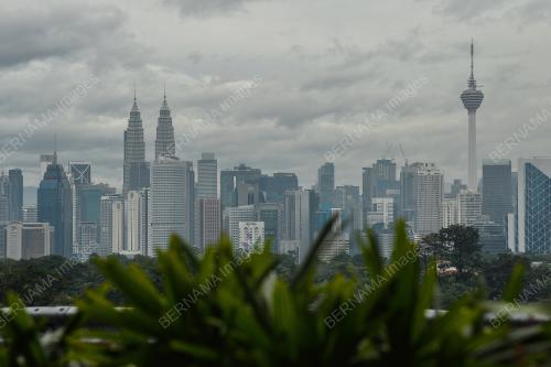 TINJAUAN CUACA SEKITAR IBU KOTA
