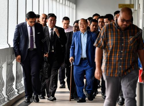 TAN SRI ROBERT TAN HUA CHOON
