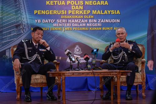 DATUK SERI ACRYL SANI ABDULLAH SANI