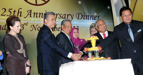 KL15_03112013_MUHYIDDIN