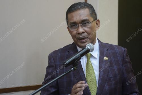 DATUK SERI TAKIYUDDIN HASSAN