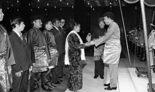 KL15_04022015_PENGURNIAN_BINTANG