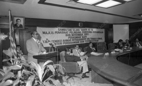 KL15_04022015_ULANG_TAHUN_PENGGUNA