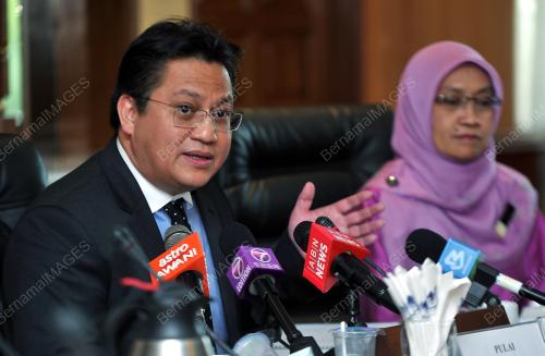 KL15_04032014_PARLIMEN