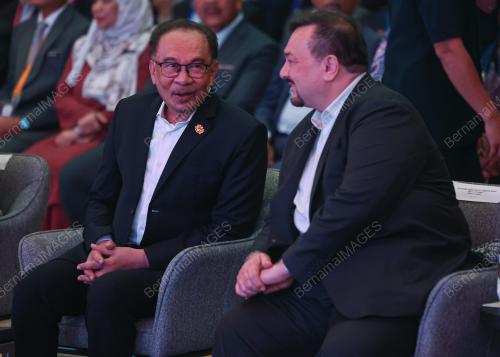 DATUK SERI ANWAR IBRAHIM