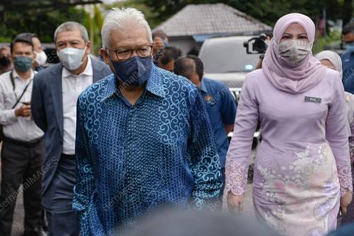 DATUK SERI HAMZAH ZAINUDIN