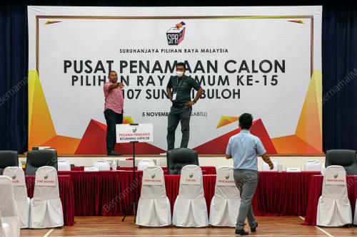PUSAT PENAMAAN CALON P.107 SUNGAI BULOH