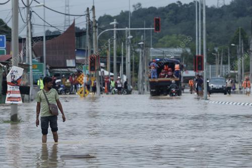 TINJAUAN BANJIR