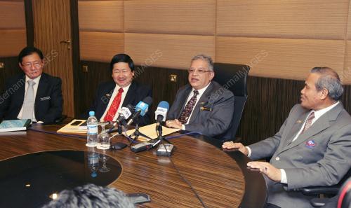 TENGKU ADNAN TENGKU MANSOR
