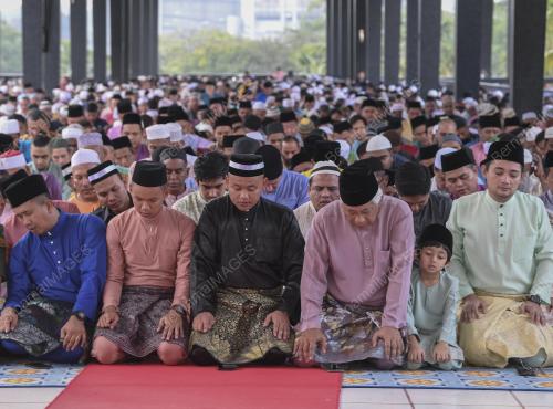 KL15_05062019_SOLAT_RAYA