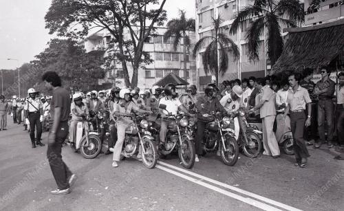 POLIS TRAFIK