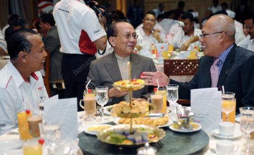 KL15_05122012_RAIS_POS