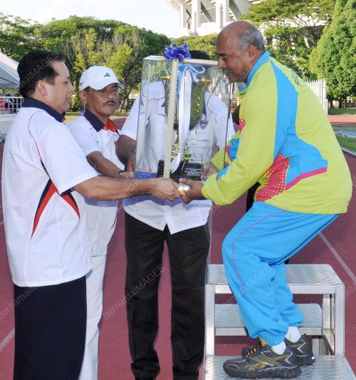 KL15_06102013_PIALA_KPN