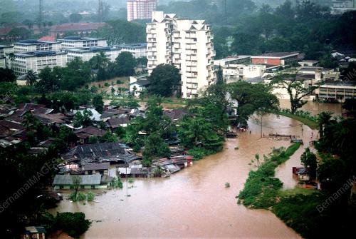 KL15_07012016_BANJIR_KG_BOYAN