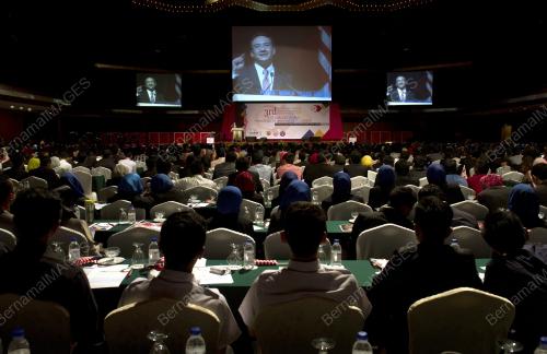 KL15_07022015_HISHAMMUDIN