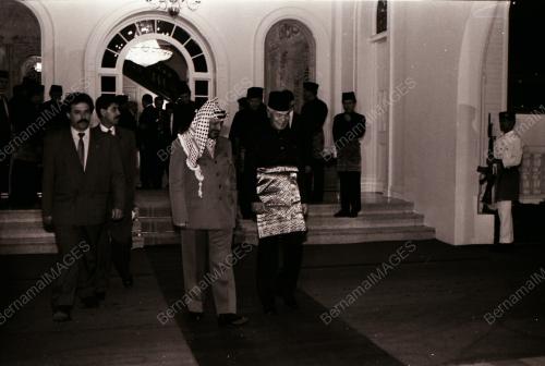 YANG DI-PERTUAN AGONG RAI YASSER ARAFAT