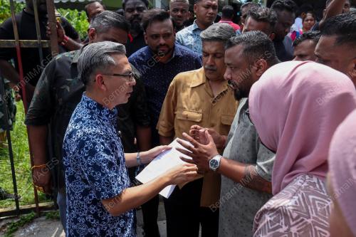 FAHMI FADZIL