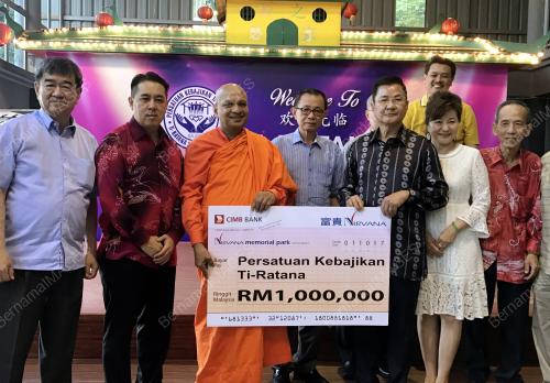 KL15_07102017_TIRATANA