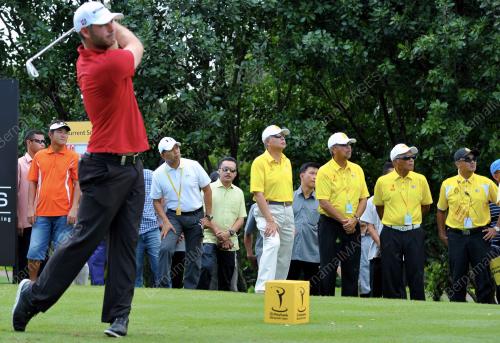 KL15_08022015_PM_MAYBANK_GOLF