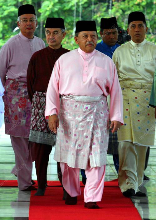 TUANKU SYED SIRAJUDDIN SYED PUTRA JAMALULLAIL
