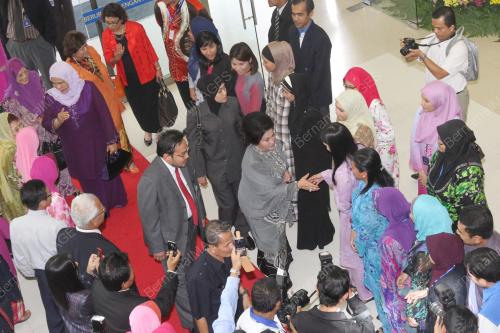 DATIN SERI ROSMAH MANSOR