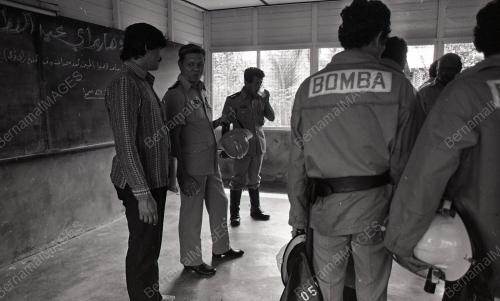 BOMBA