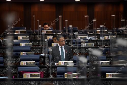 PERSIDANGAN PARLIMEN PENGGAL KETIGA 