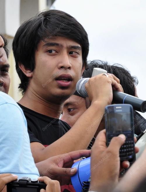 KL15_09012012_ANWAR
