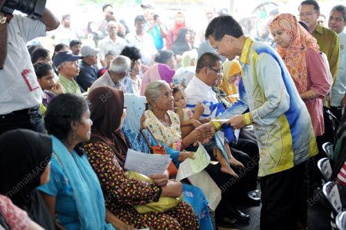 KL15_09032013_NONG_CHIK_TAWARAN