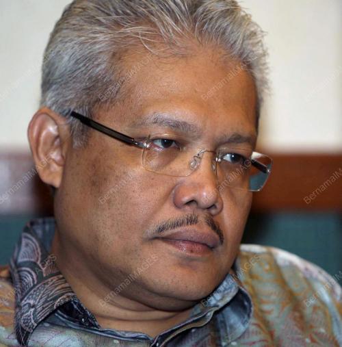 HAMZAH ZAINUDDIN