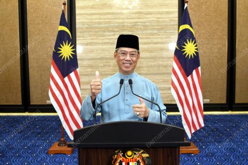 TAN SRI MUHYIDDIN YASSIN