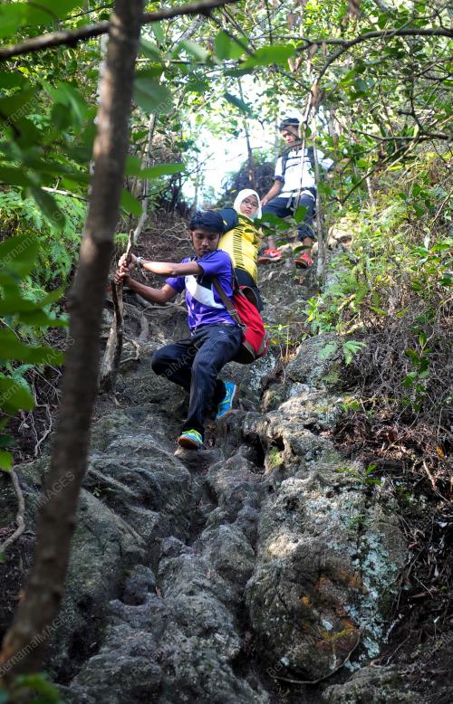 KL15_09112013_TABUR