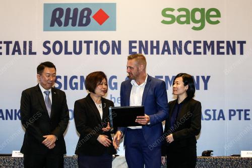 KL15_09112016_RHB