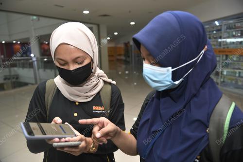 SEMAKAN KEPUTUSAN SPM DALAM TALIAN