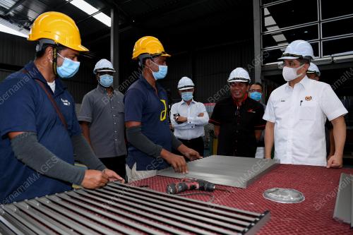 DATUK SERI MOHAMED AZMIN ALI