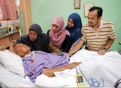 KL15_10082016_PESAKIT