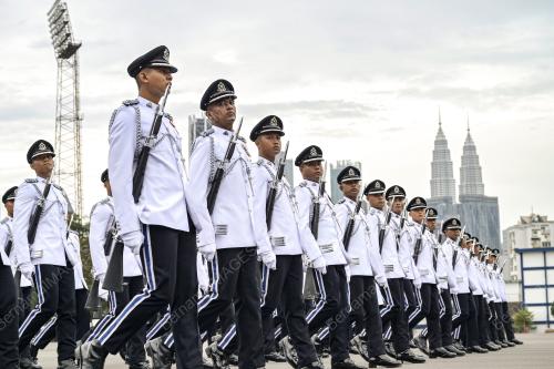 PERBARISAN TAMAT LATIHAN KEPOLISAN INSPEKTOR PERCUBAAN SIRI 1