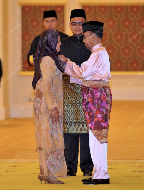 KL15_10112015_AGONG