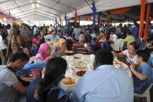 KL15_10112015_DEEPAVALI_TERBUKA