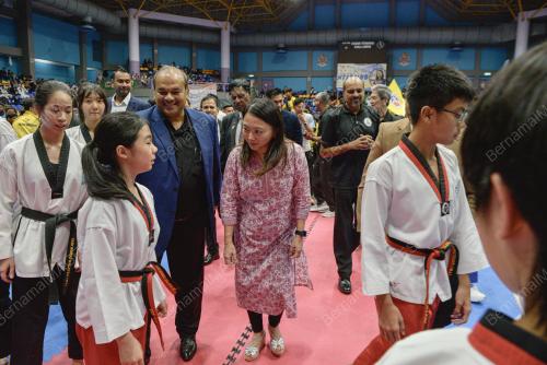 HANNAH YEOH