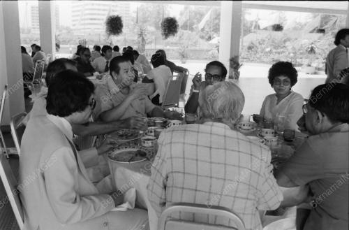 DIALOG BERNAMA