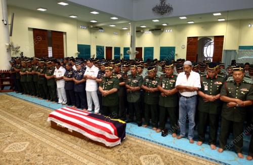 KL15_11122014_JENAZAH