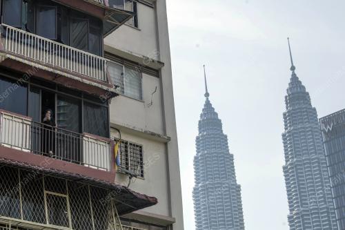 SARINGAN FLAT PKNS KAMPUNG BARU