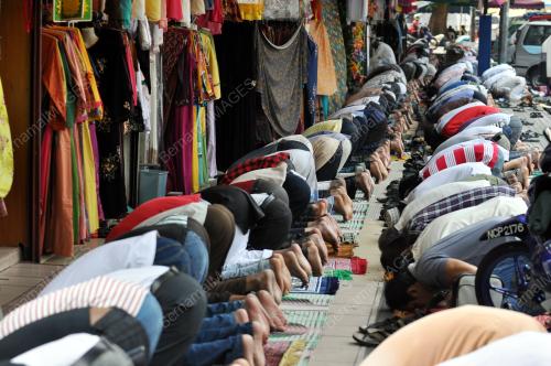 KL15_12072013_SOLAT_JUMAAT