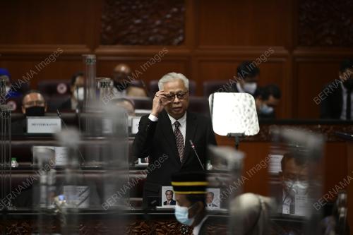 DATUK SERI ISMAIL SABRI YAAKOB