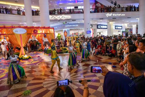 TINJAUAN CUTI SEMPENA DEEPAVALI